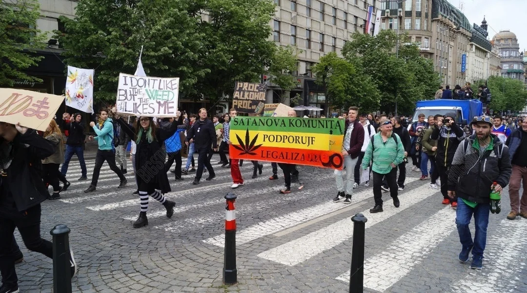 Marches for legalization of marijuana in Prague